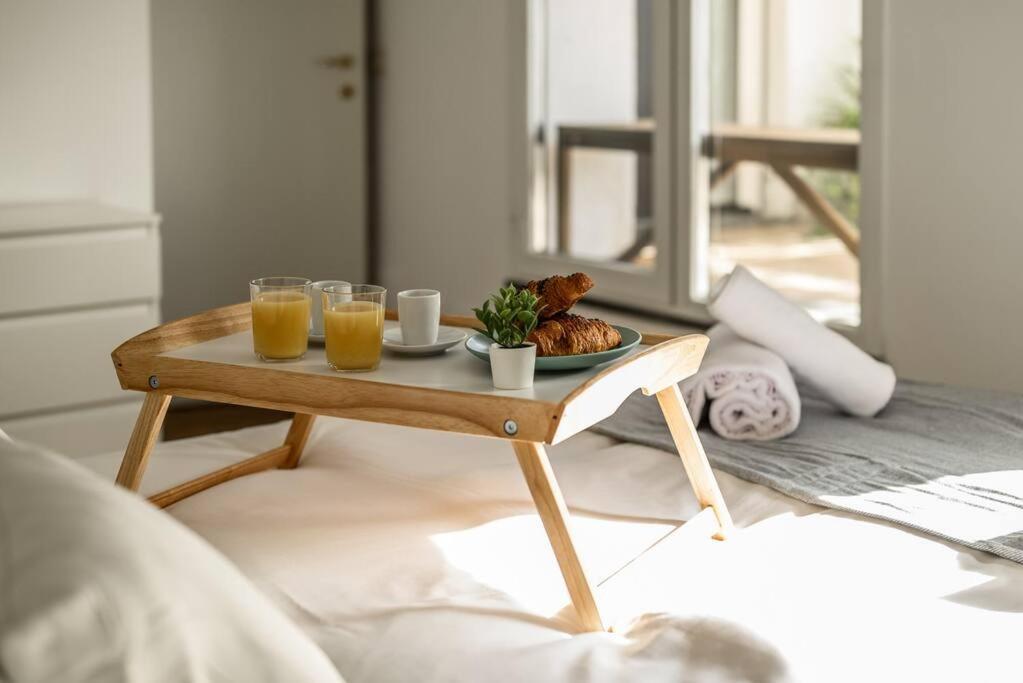 Buenos Aires' Nest - 10 Minutes From Duomo With Terrace Apartment Milan Exterior photo