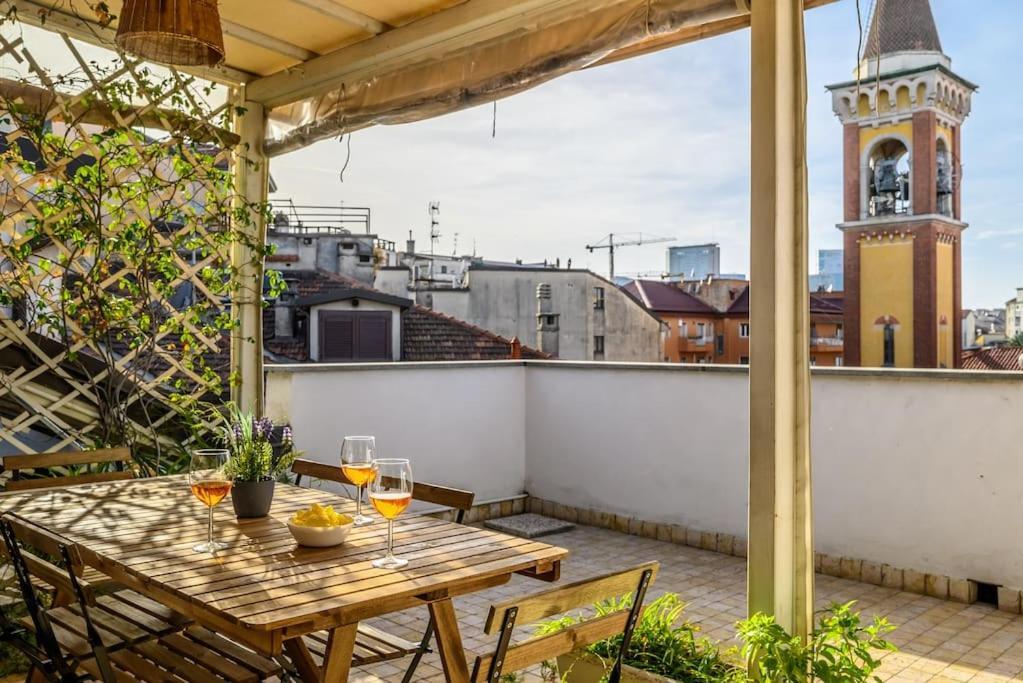 Buenos Aires' Nest - 10 Minutes From Duomo With Terrace Apartment Milan Exterior photo